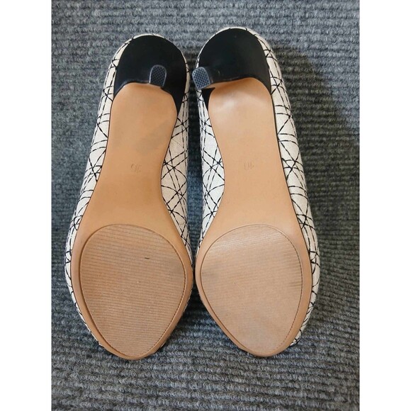 Coach And Four Womens Size 10 Peep Toe Heels Linen Beige And Black 3" Classic - Picture 4 of 10